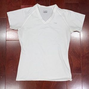 White under Armour tee shirt size medium